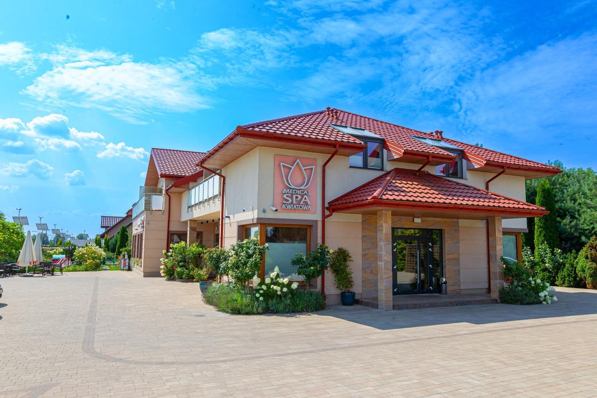 Medical Spa Kwiatowa Łęczyca Exterior foto